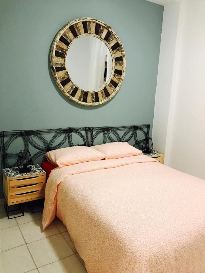 Apartamentos Playa Bajondillo ตอร์เรโมลิโนส ภายนอก รูปภาพ