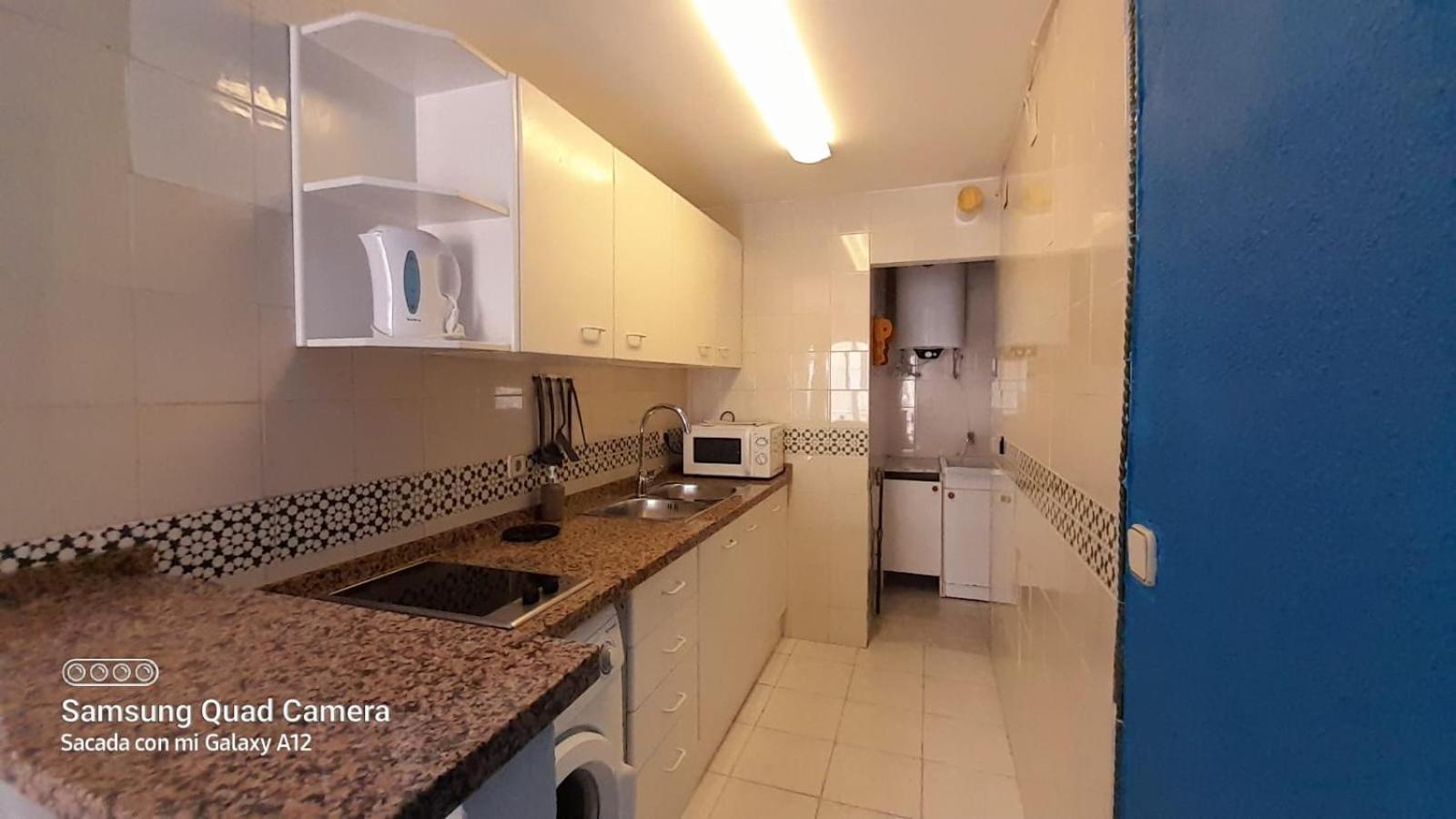 Apartamentos Playa Bajondillo ตอร์เรโมลิโนส ห้อง รูปภาพ